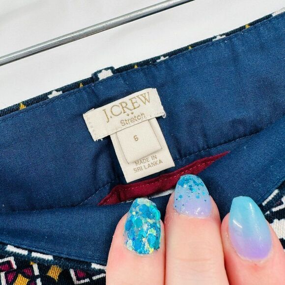 J. Crew Size 6 Navy Blue Geometric Printed Side Zip Winnie Capri Pants - Picture 5 of 8